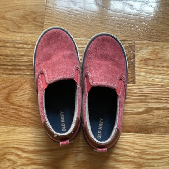 OldNavy slide on sneakers 10T - Picture 4 of 4